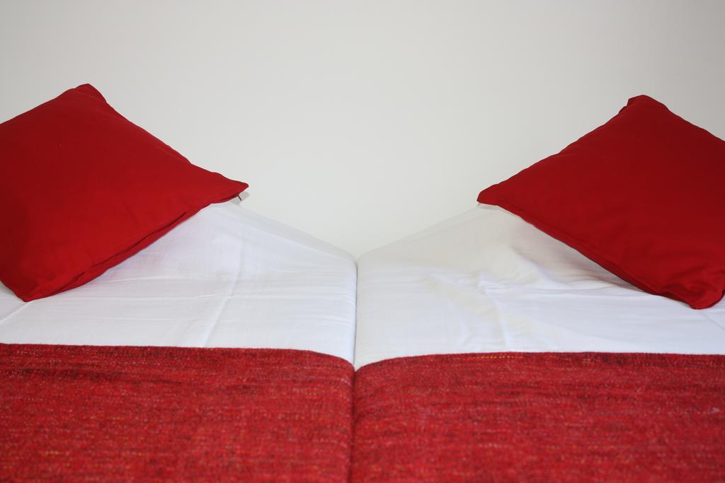 Hostel Rossio Alcobaça Стая снимка