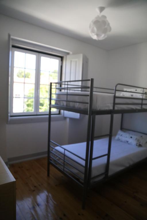 Hostel Rossio Alcobaça Стая снимка